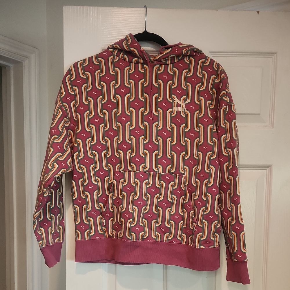 NWOT PUMA Womens Sz S Small Classics '70s Psychedelic Dusty Orchid Sweatshirt